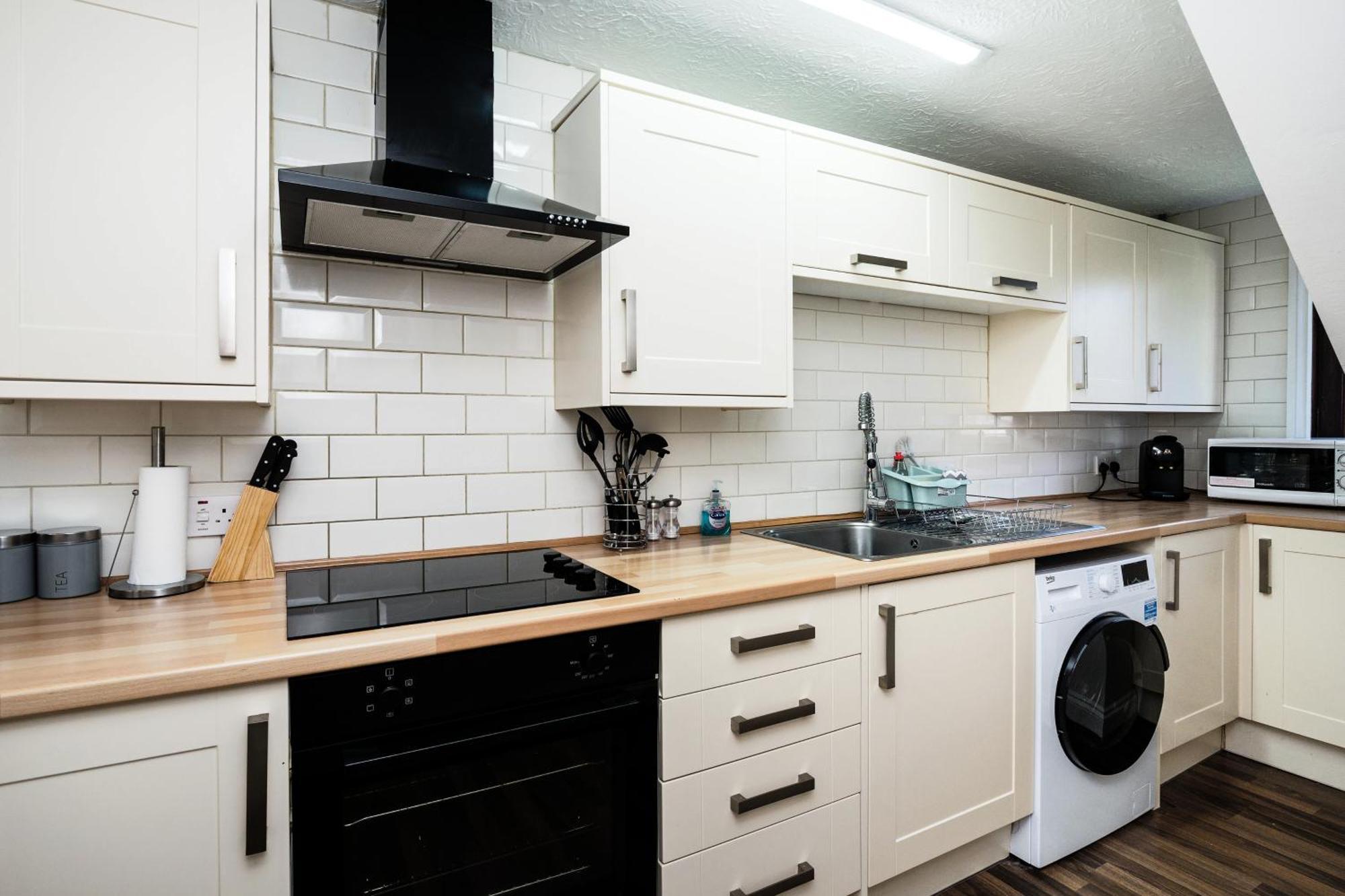 Country Cottage 2Br With Hot Tub And Tennis Court Chiddingly Экстерьер фото